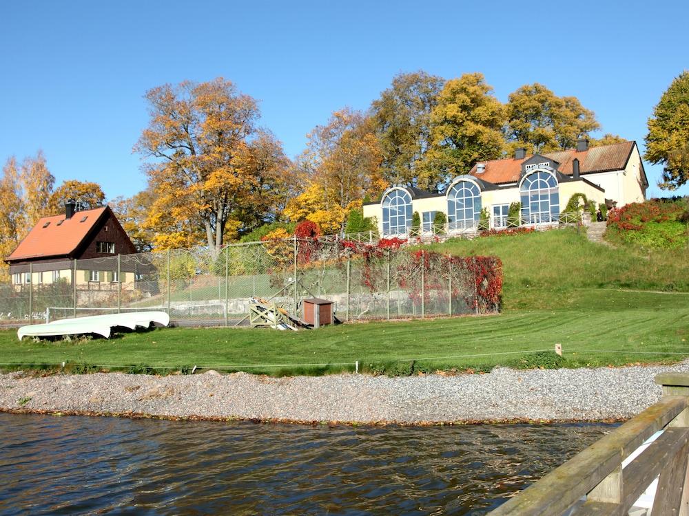 Soedertuna Slott Gnesta Luaran gambar