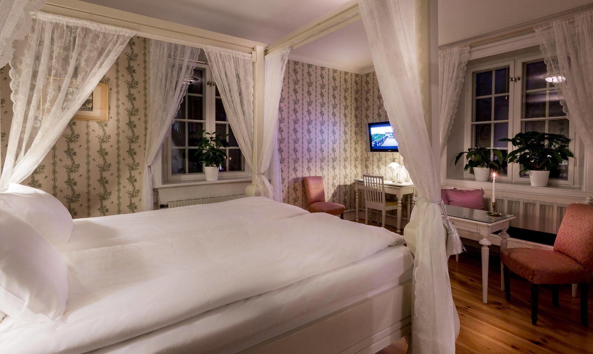 Soedertuna Slott Gnesta Luaran gambar